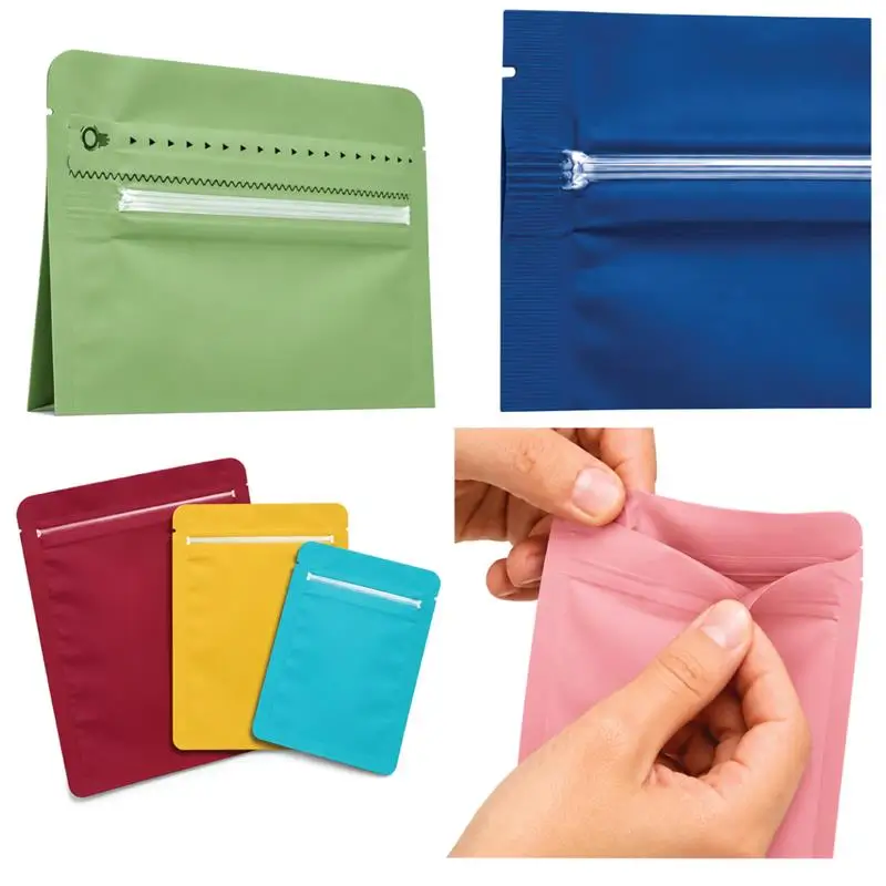 Resealable popsicle wrappers with secure closures